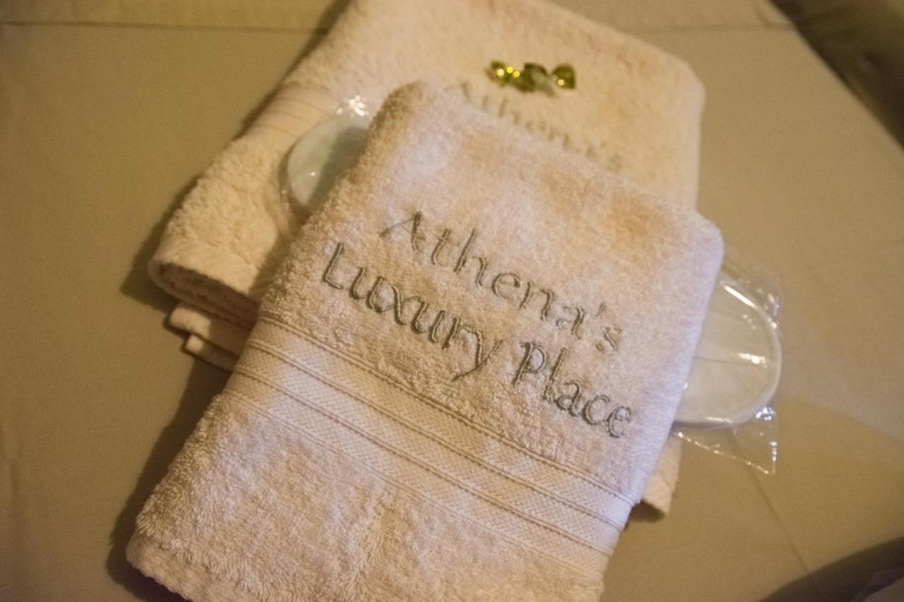 Athena'S Luxury Place อากริอา ภายนอก รูปภาพ